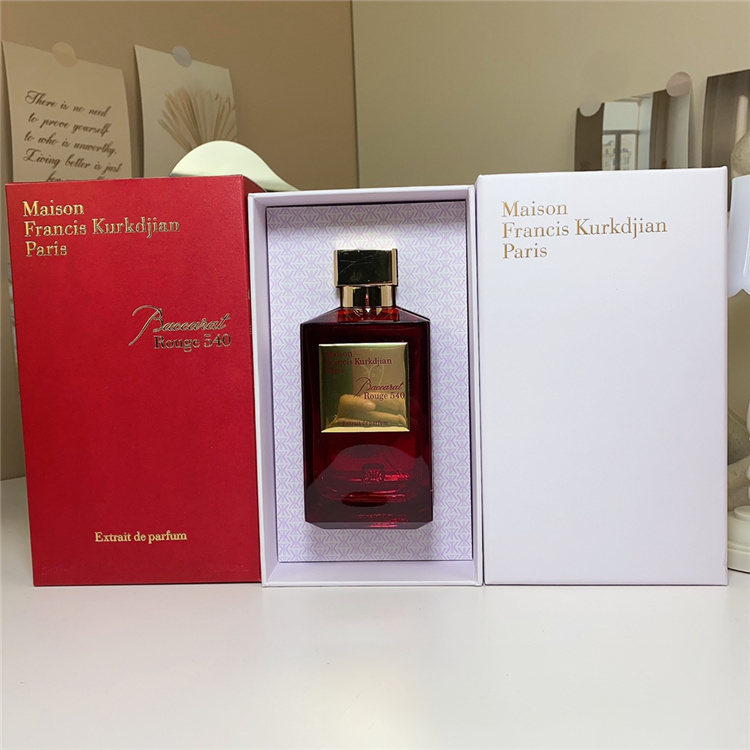 Baccarat Rouge 540 Extrait de Parfum